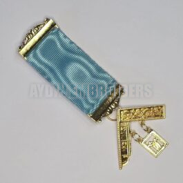 Craft Past Masters Breast Jewel